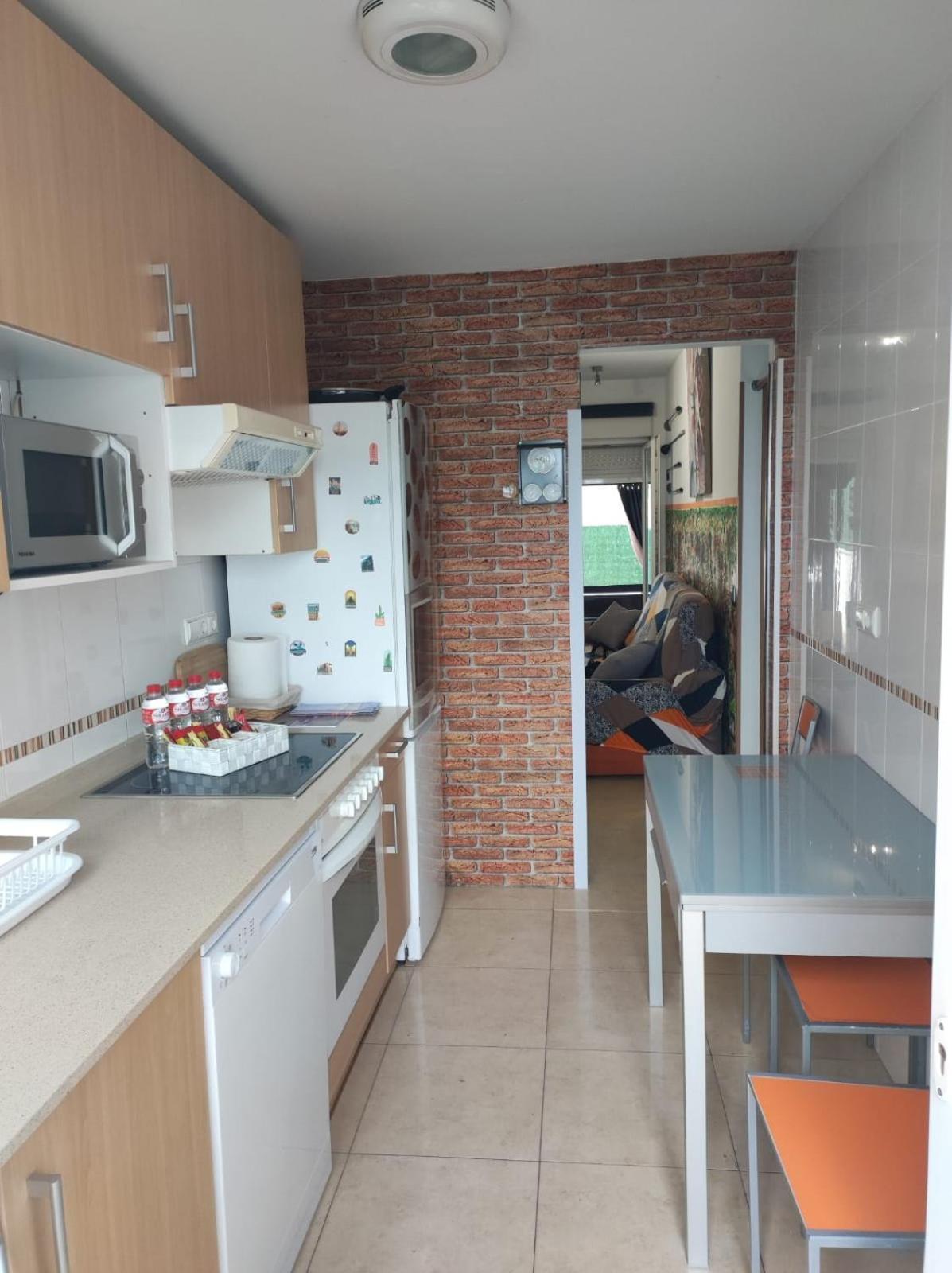 Chalet Bajo Con Jardin, Patio, Cenador Y Barbacoa. Viveda 외부 사진