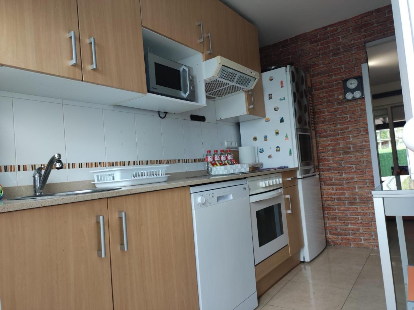 Chalet Bajo Con Jardin, Patio, Cenador Y Barbacoa. Viveda 외부 사진